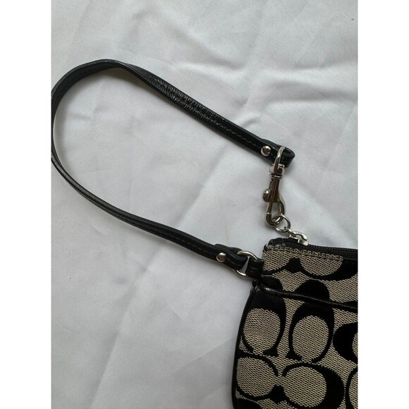 Coach black monogram wristlet - Picture 5 of 8